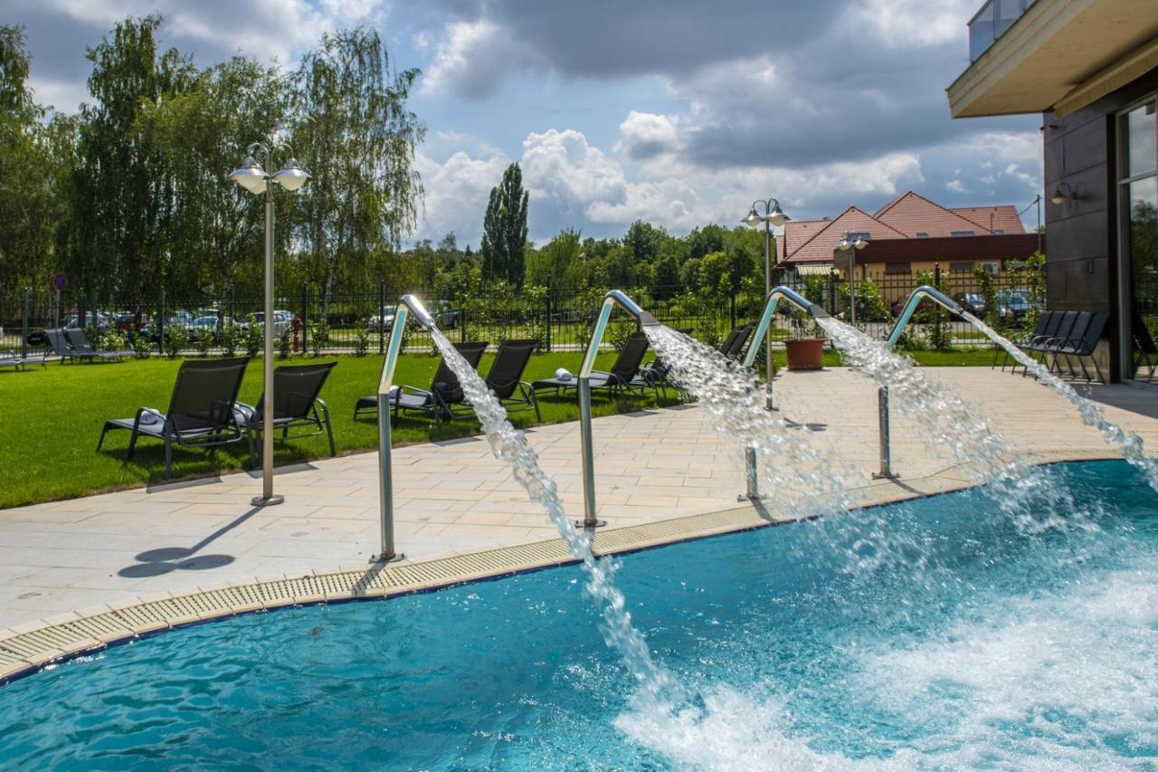 Balneo Hotel Zsori Thermal & Wellness Mezőkövesd Dış mekan fotoğraf
